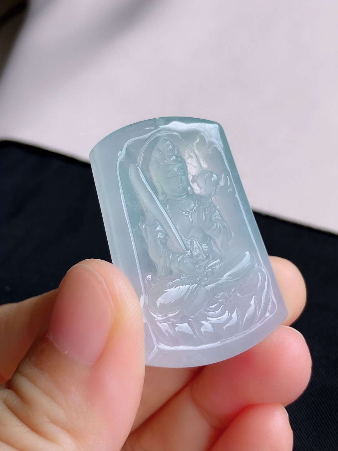 ️，白冰虚空藏观音，晶莹剔透，尺寸40.6/27.3/5.8/自然光实拍