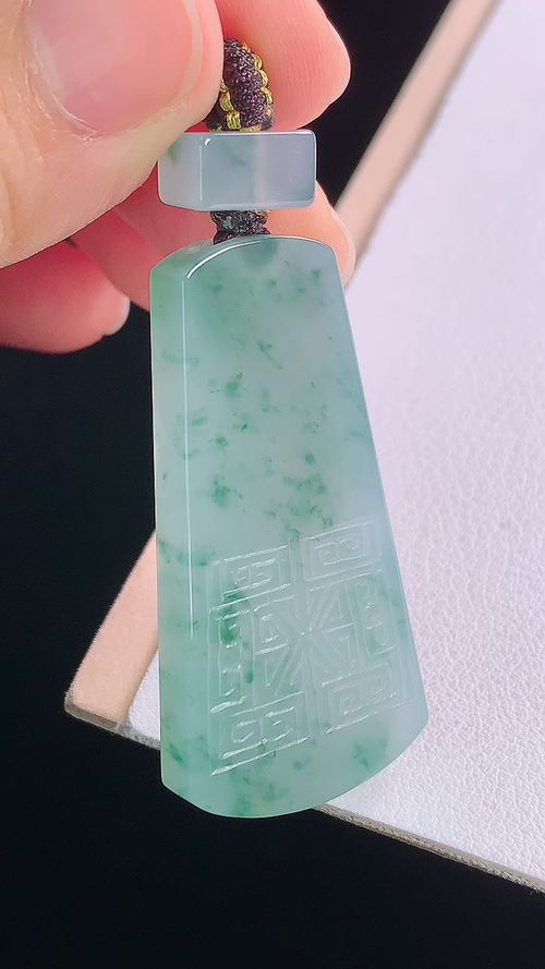 ️冰飘花仿古无事牌，无裂，尺寸:42.4-21.2-5.5mm 28