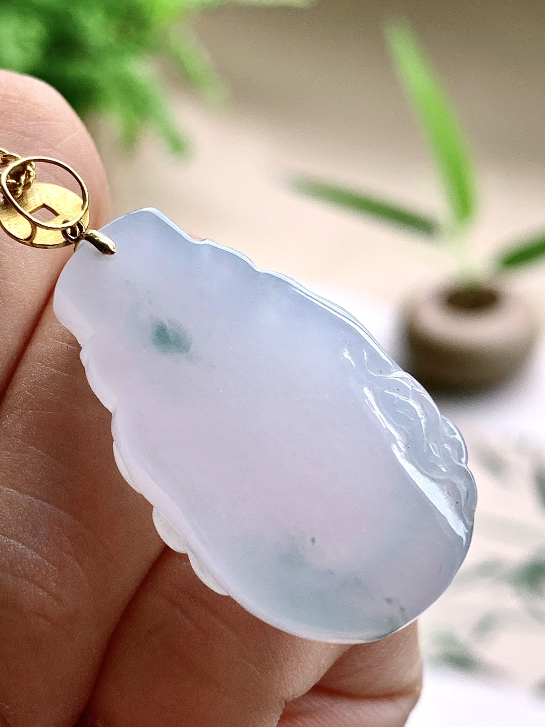 【镶嵌】️冰种飘花财神爷吊坠 【说明】缅甸 18k金镶嵌 性比高 厚装 【整体】39.4 【裸石】33.2-19.3-7 【重量】9.4克