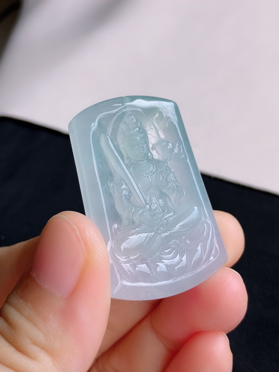 ️，白冰虚空藏观音，晶莹剔透，尺寸40.6/27.3/5.8/自然光实拍