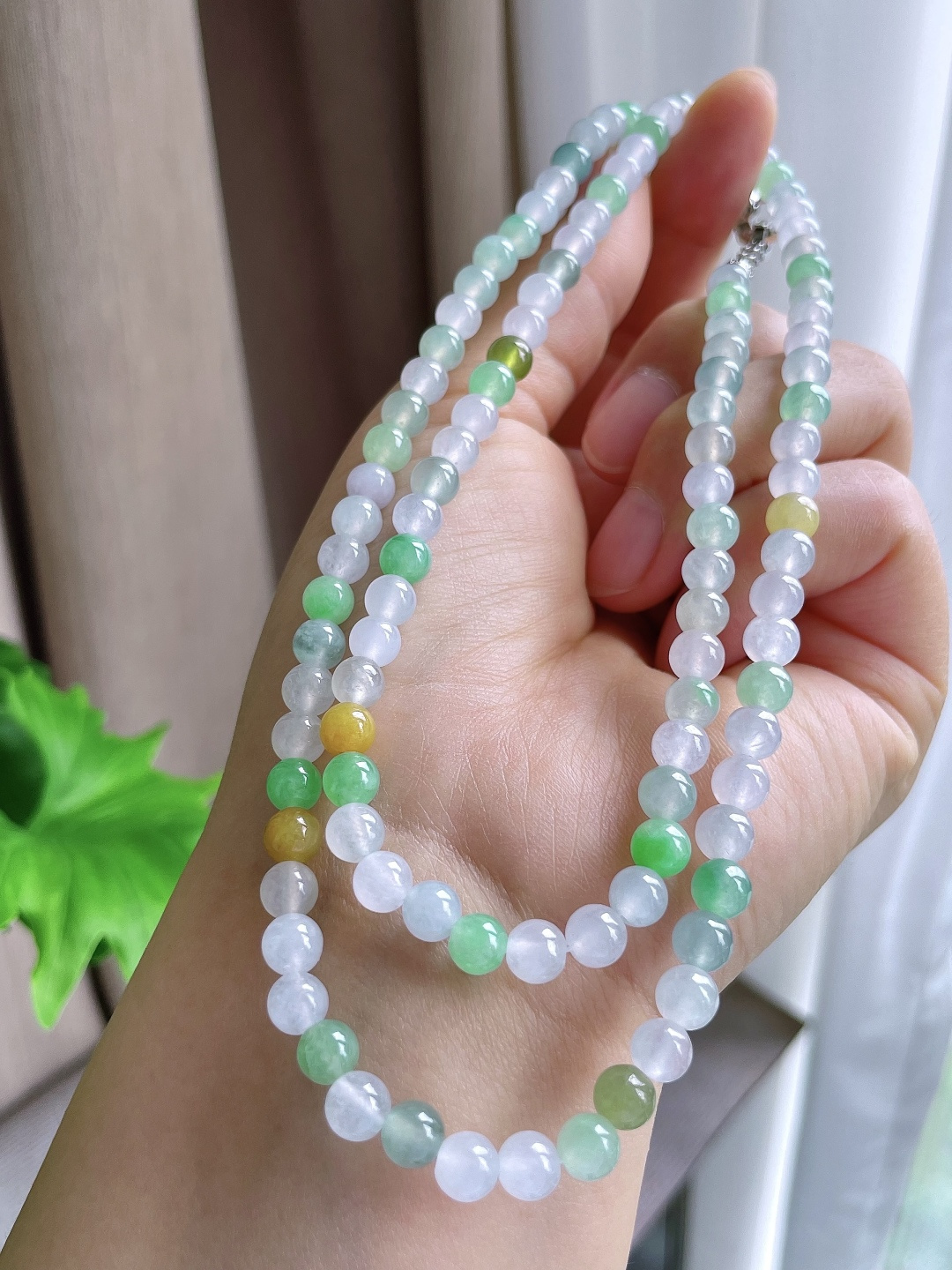 【珠子】冰多宝珠链圆珠珠子珠链 【说明】缅甸 性比高 【尺寸】6mm 32cm 【重量】39.4克