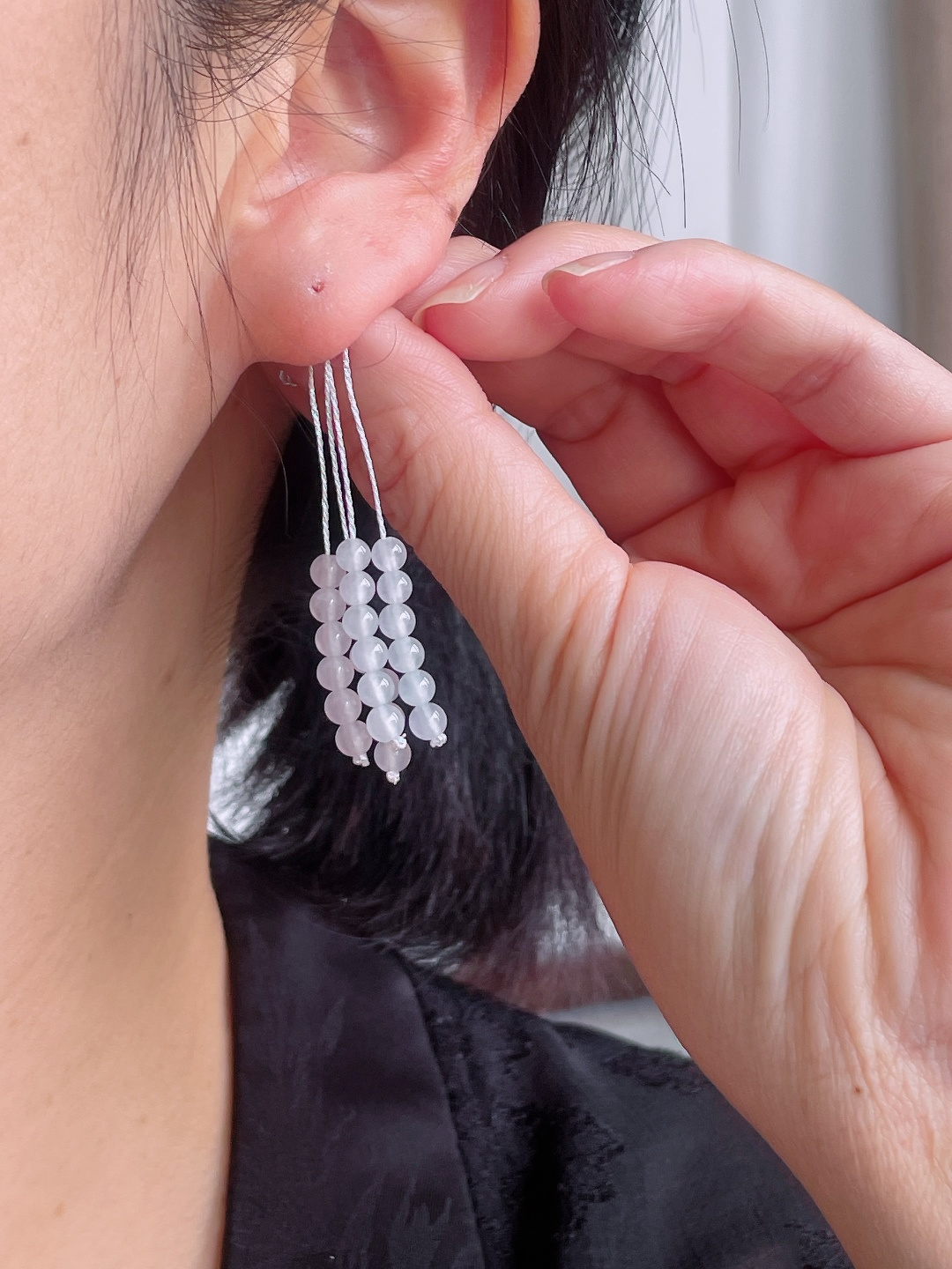 【裸石】白冰珠子圆珠耳坠 【说明】缅甸 无裂 性比高 【尺寸】4mm 【重量】2.9克