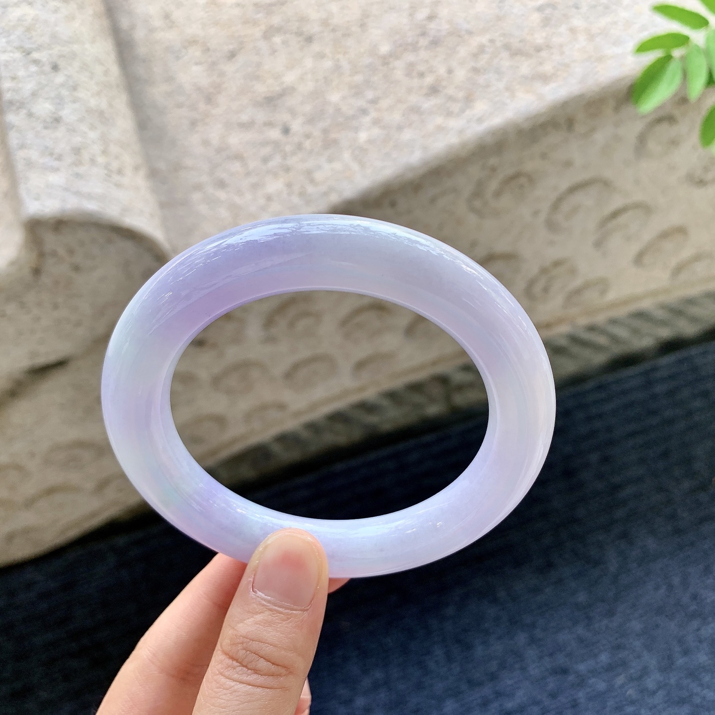 圆条58 59 圈口59.7/11.8/11.5 编码AD092004 水润，种老，细腻，无裂