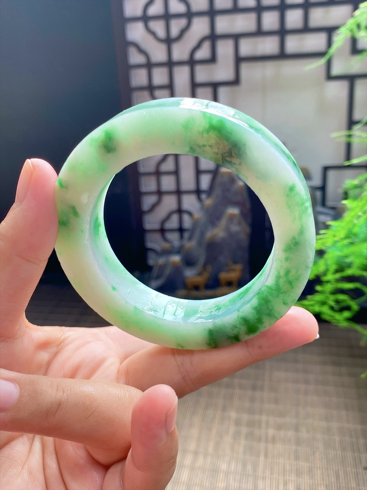 飘绿花手镯胚 尺寸54-76-12 编号JF1154-1