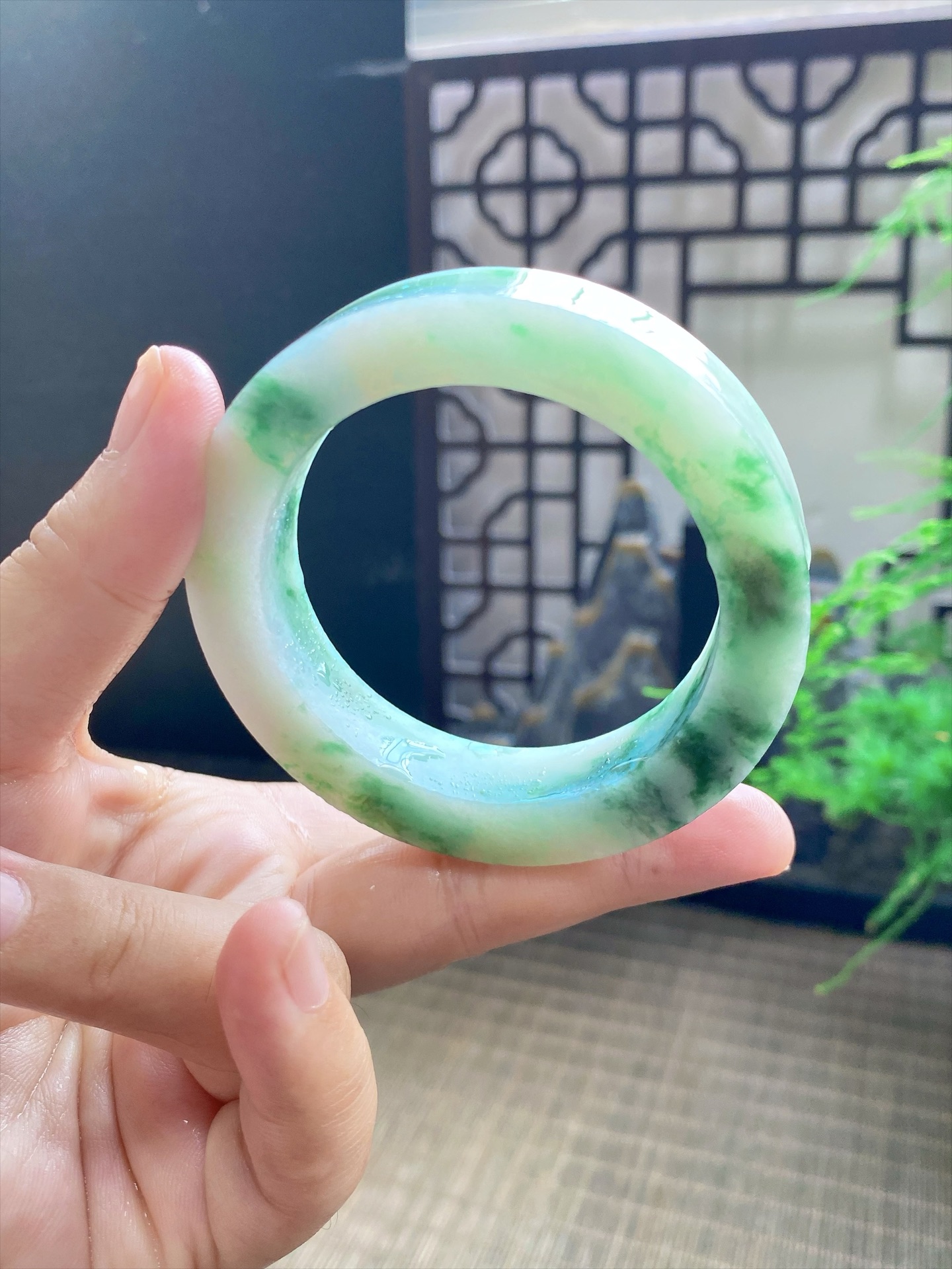 碧涧流翠手镯 尺寸54-73-13 编号JF1154-4