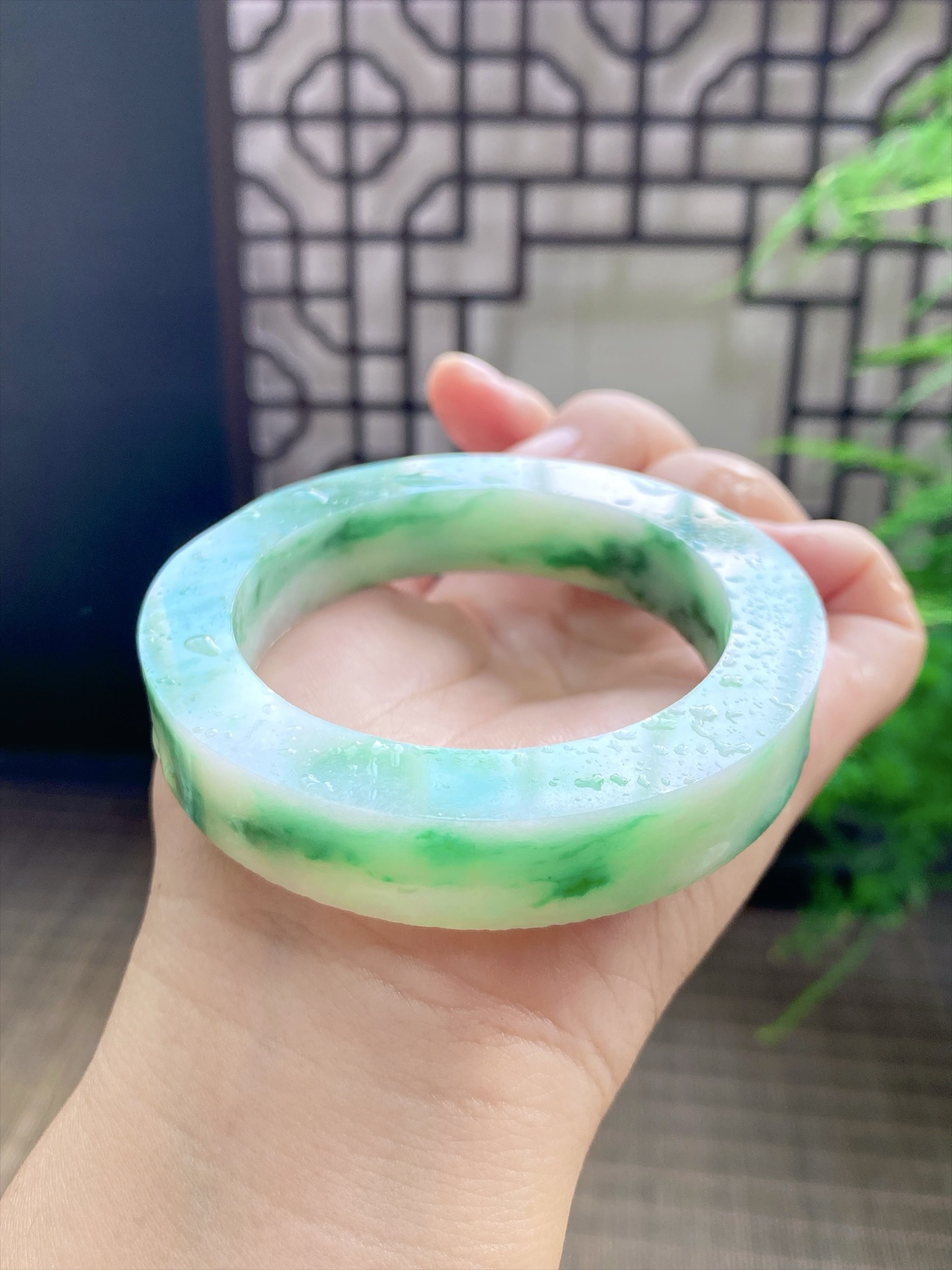 碧涧流翠手镯 尺寸54-73-13 编号JF1154-4