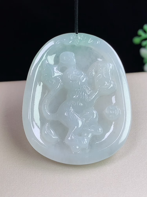 生肖猴牌，灵猴献瑞，无裂，尺寸40.7-32.5-4.9mm，S03ynk8