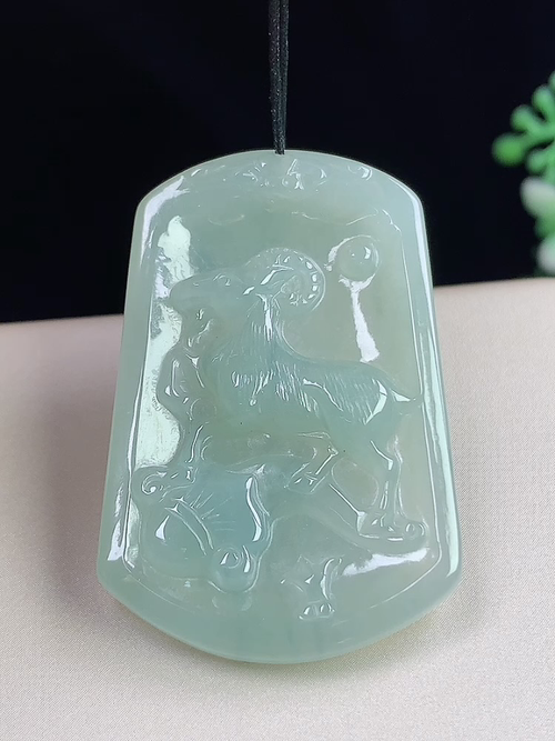 生肖羊牌，无裂，尺寸40.5-26.8-5.3mm，S03ynk8