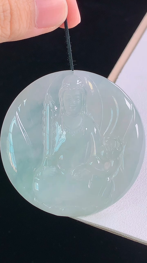 ️冰种虚空藏观音，无裂，尺寸:56.2-6.1mm 29