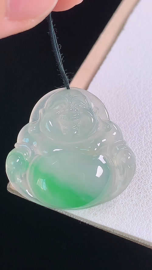️冰飘绿佛公，无裂，尺寸:26.2-27.7-5.0mm 29