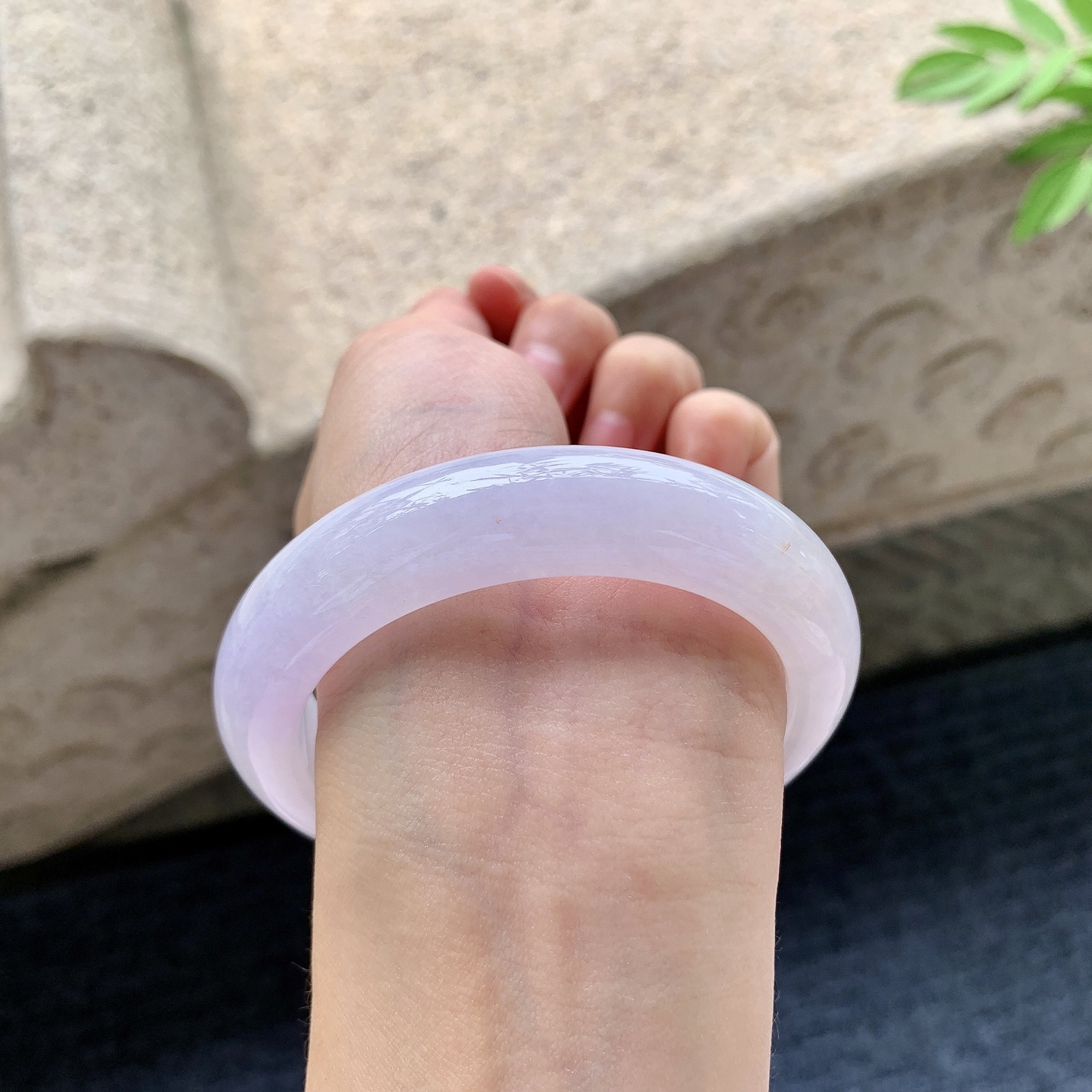 正圈56 57 圈口57/13.5/9.7 编码AD092409 细糯粉紫，水润，种老，细腻，无裂