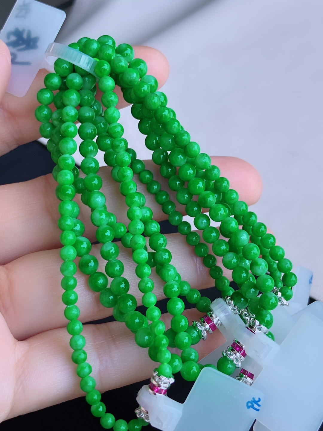 ️，满绿手串，色美清爽，尺寸5/打包来，自然光实拍