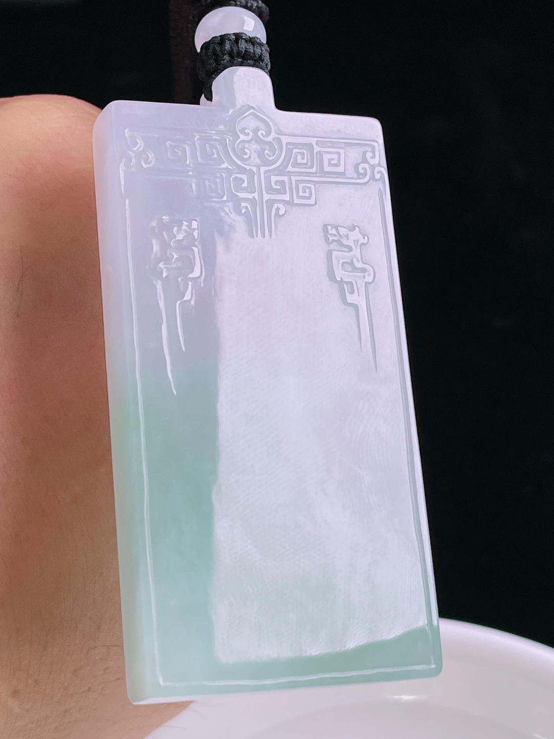 ️飘绿无事牌，老种起光，细底通透，尺寸：59.6/29/7.6mm1003