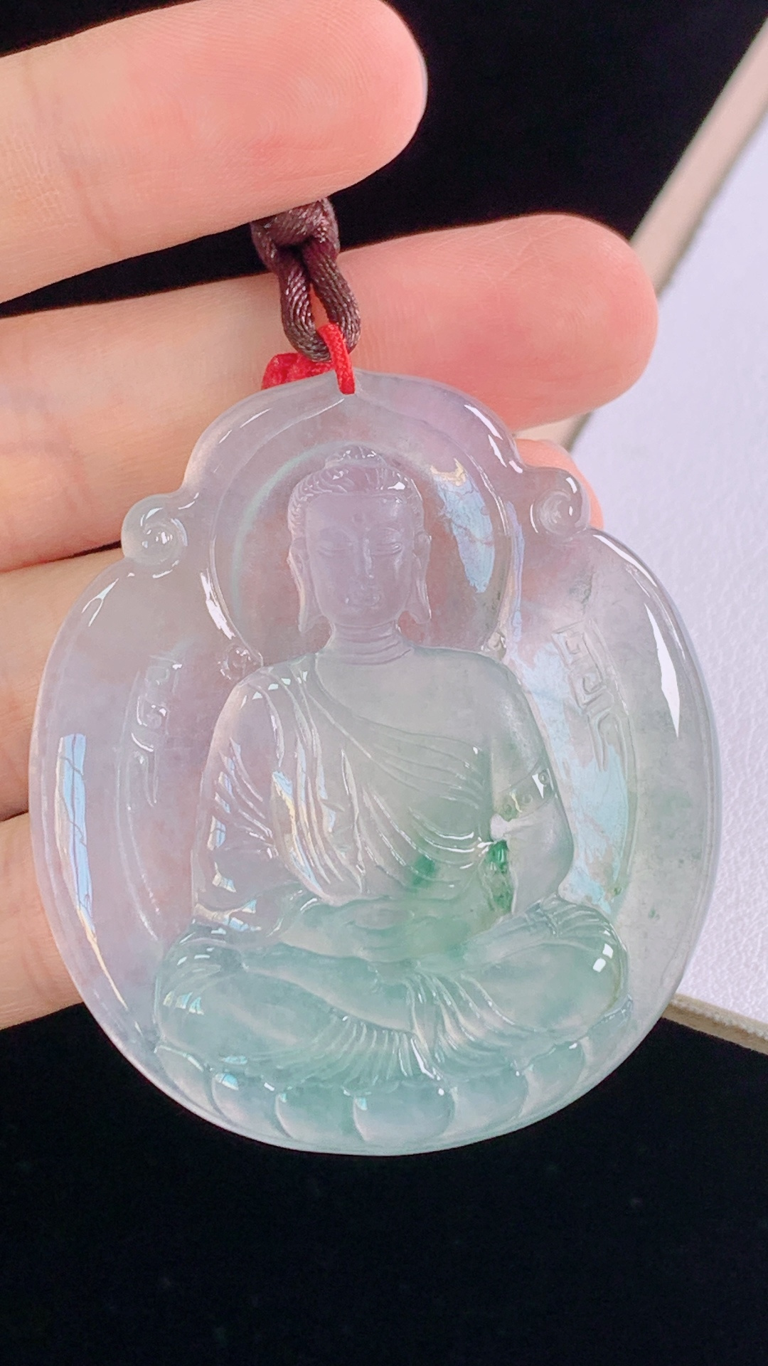 冰飘花佛牌 花色灵动，清爽通透，无裂 尺寸:47.9-42.9-5.0mm 29