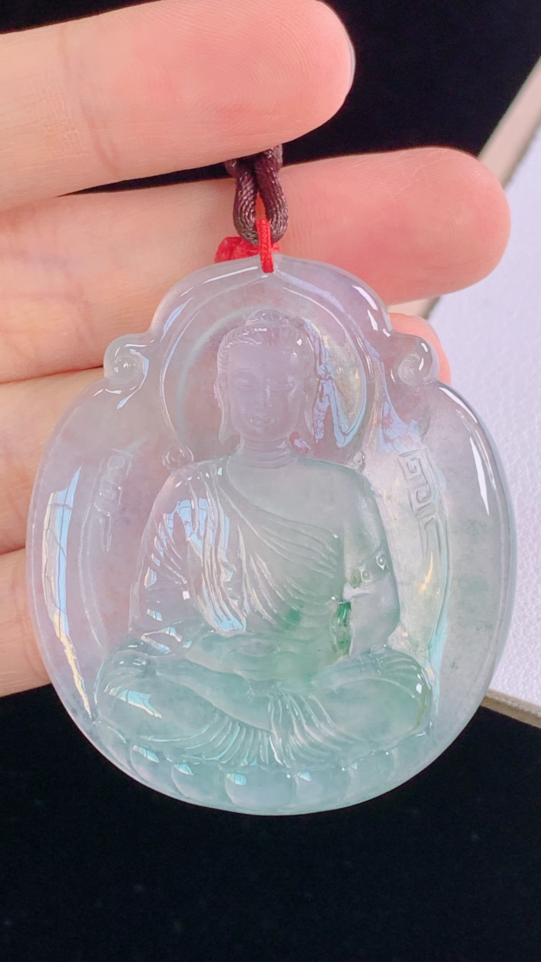 冰飘花佛牌 花色灵动，清爽通透，无裂 尺寸:47.9-42.9-5.0mm 29