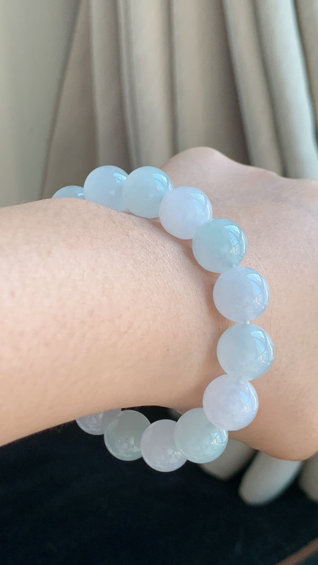 ️天然翡翠，冰晴细腻手串 尺寸12.4 hm925