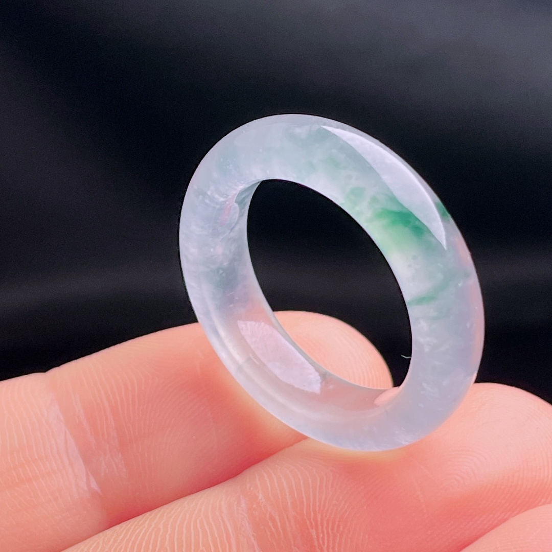 白冰指环戒圈，老种起光，细底通透，尺寸：5.8/4圈口19mm1003