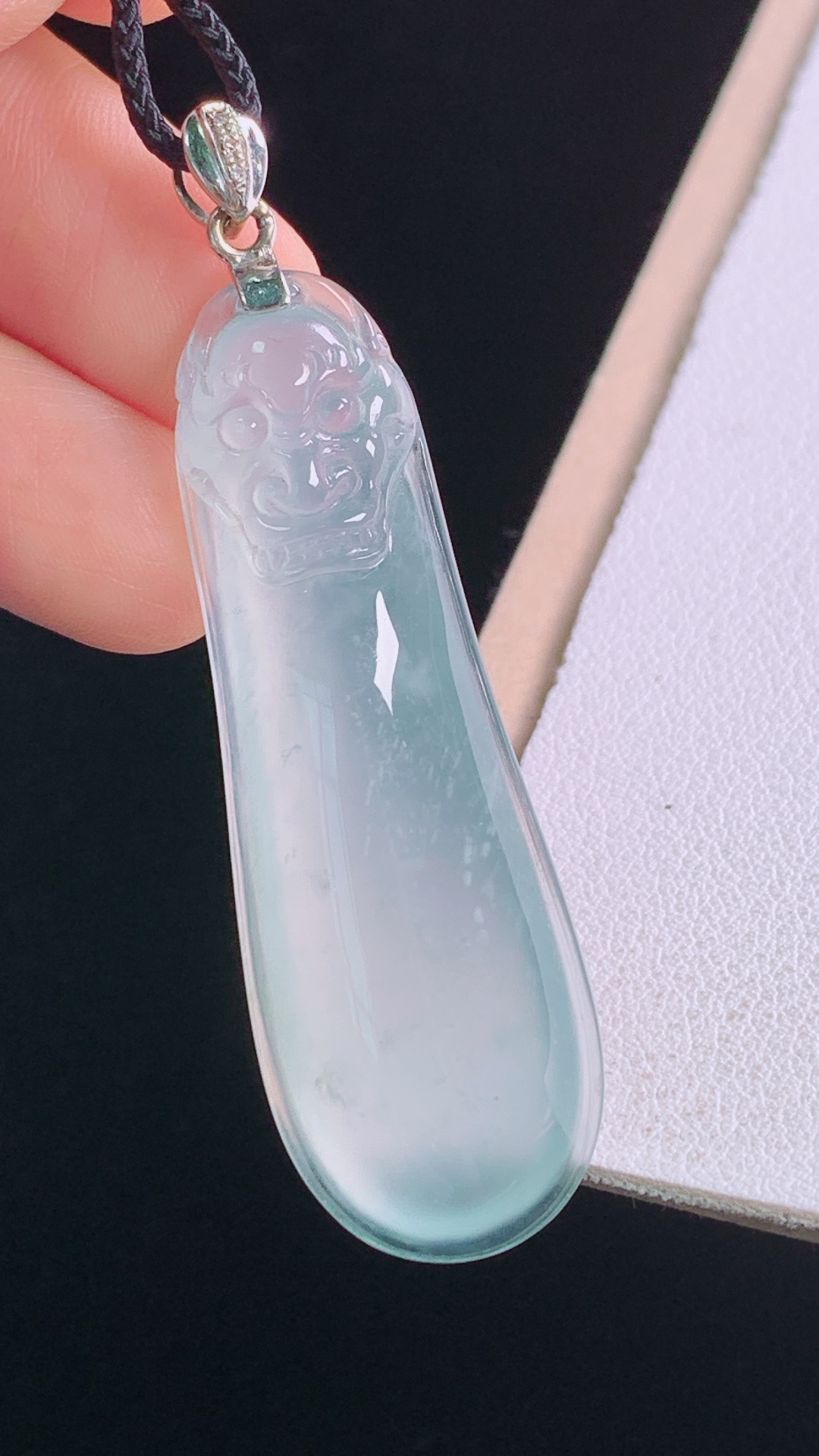 ️高冰福瓜吊坠，18K真金伴钻 种水，冰透起光，无裂 尺寸:55.6-48.1-16.4-7.1m