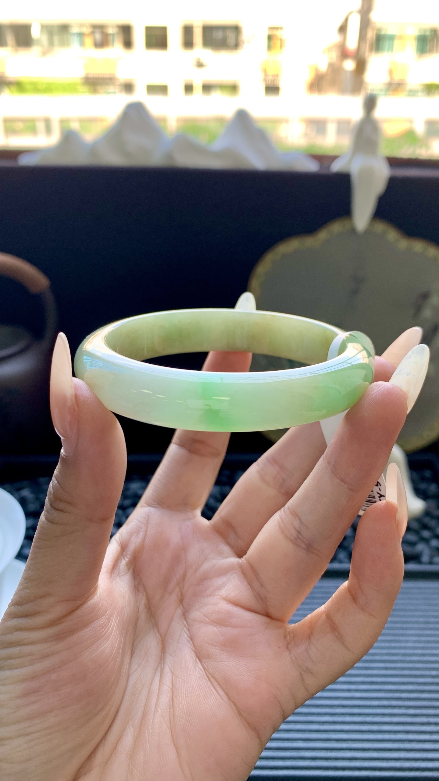 黄翡飘绿正圈镯成品 HYY-9707 尺寸：57-12-7