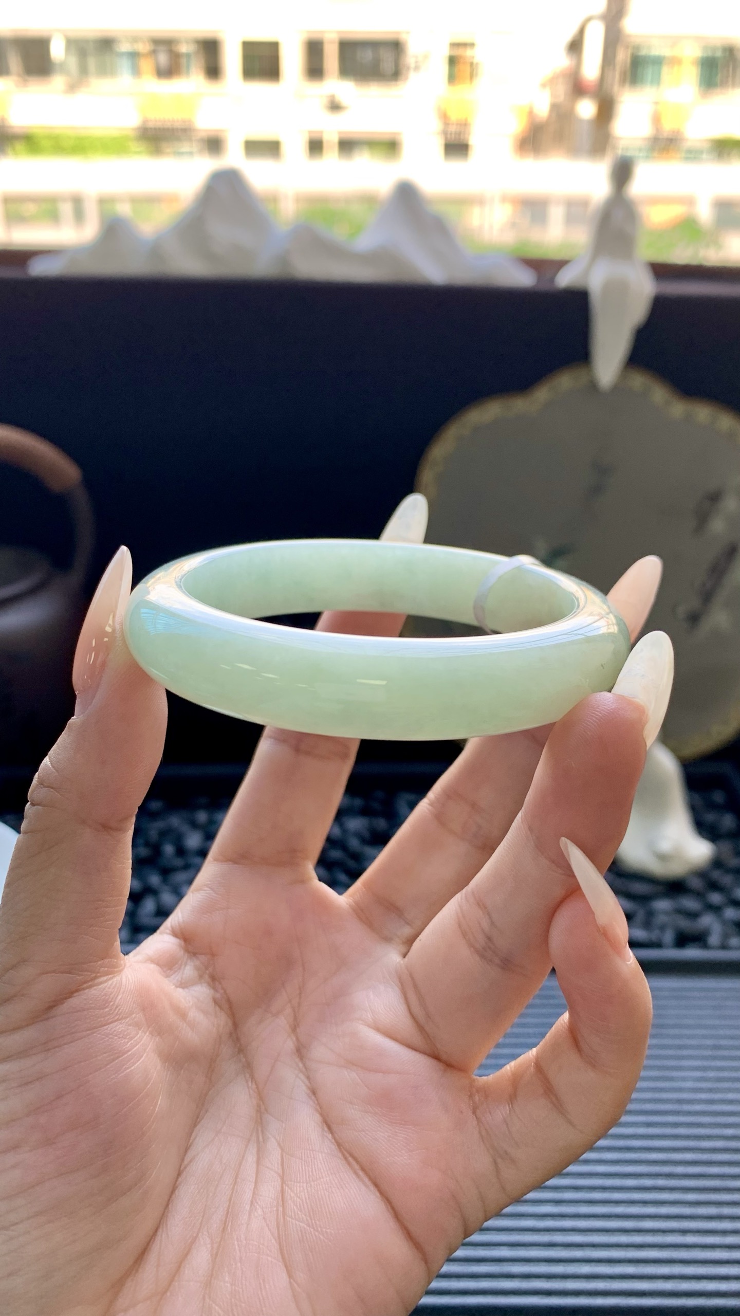 淡果绿黄翡正圈镯成品 HY-6431 尺寸：55-12-8.5