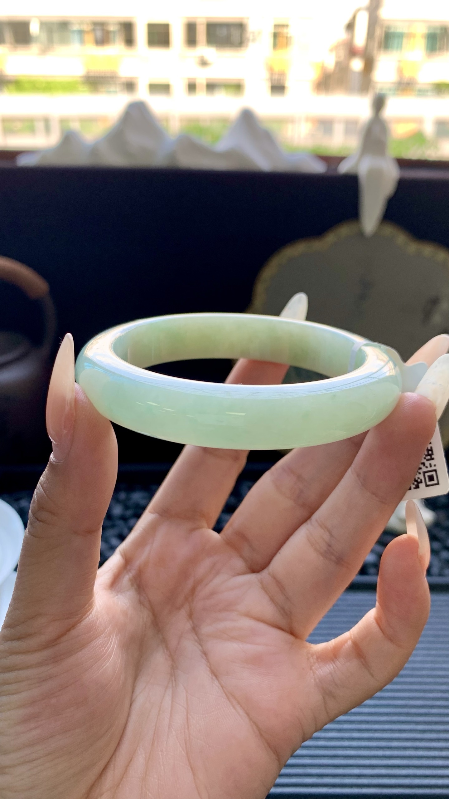 淡果绿黄翡正圈镯成品 HYY-3833 尺寸：55.5-12-8.5