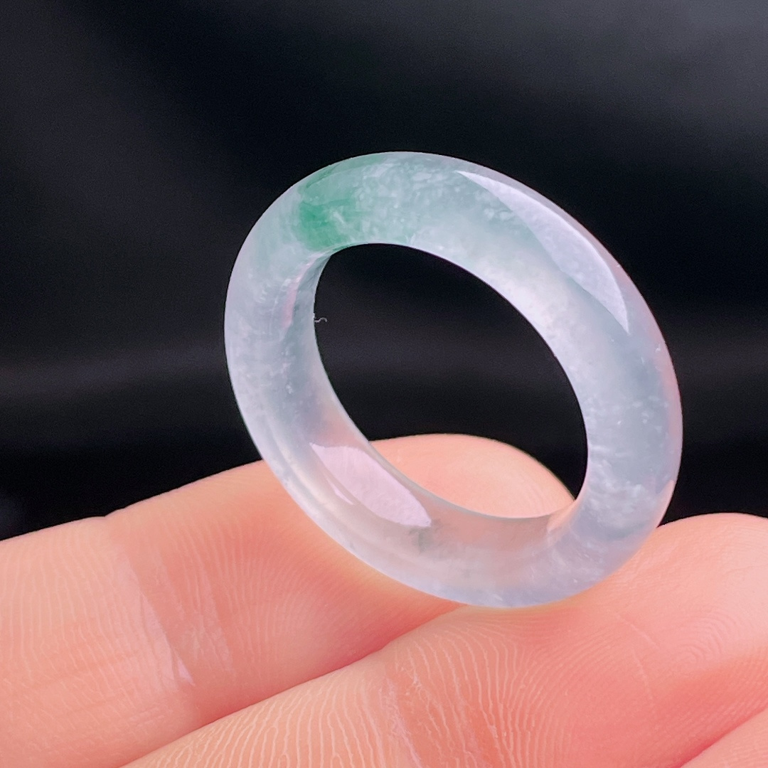 白冰指环戒圈，老种起光，细底通透，尺寸：5.8/4圈口19mm1003