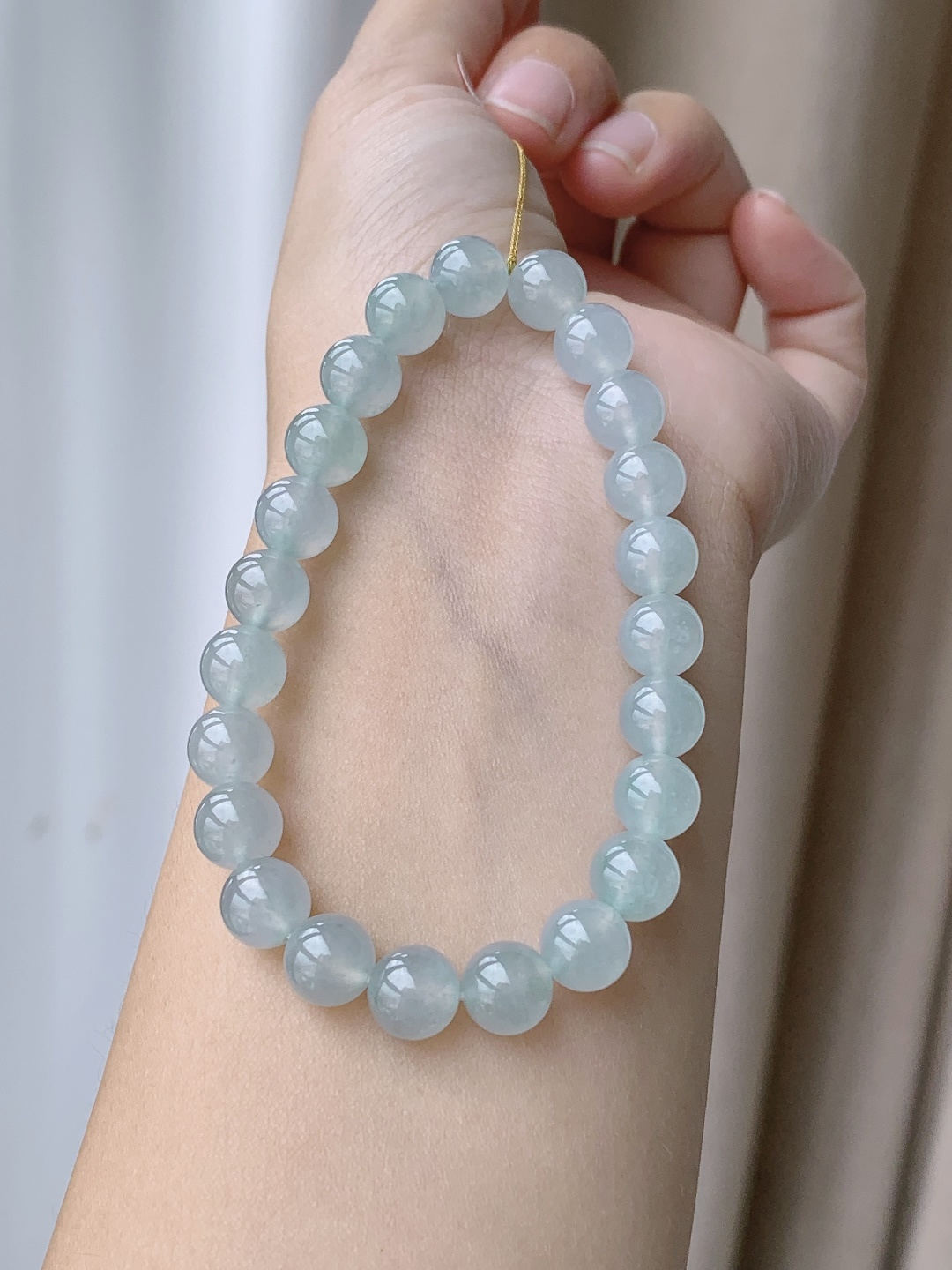 【珠子】白冰手串圆珠珠子手串 【说明】缅甸 性比高 【尺寸】8mm 【重量】22克
