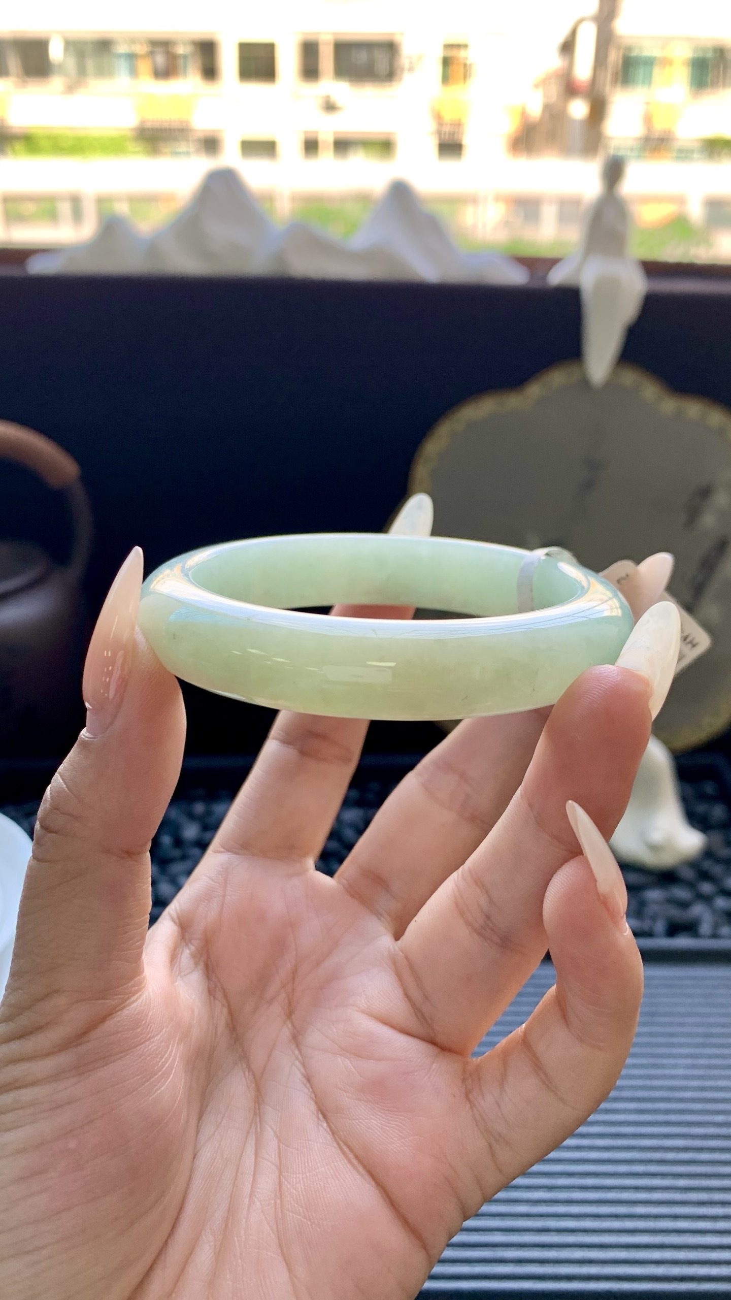 淡果绿黄翡正圈镯成品 HY-6431 尺寸：55-12-8.5