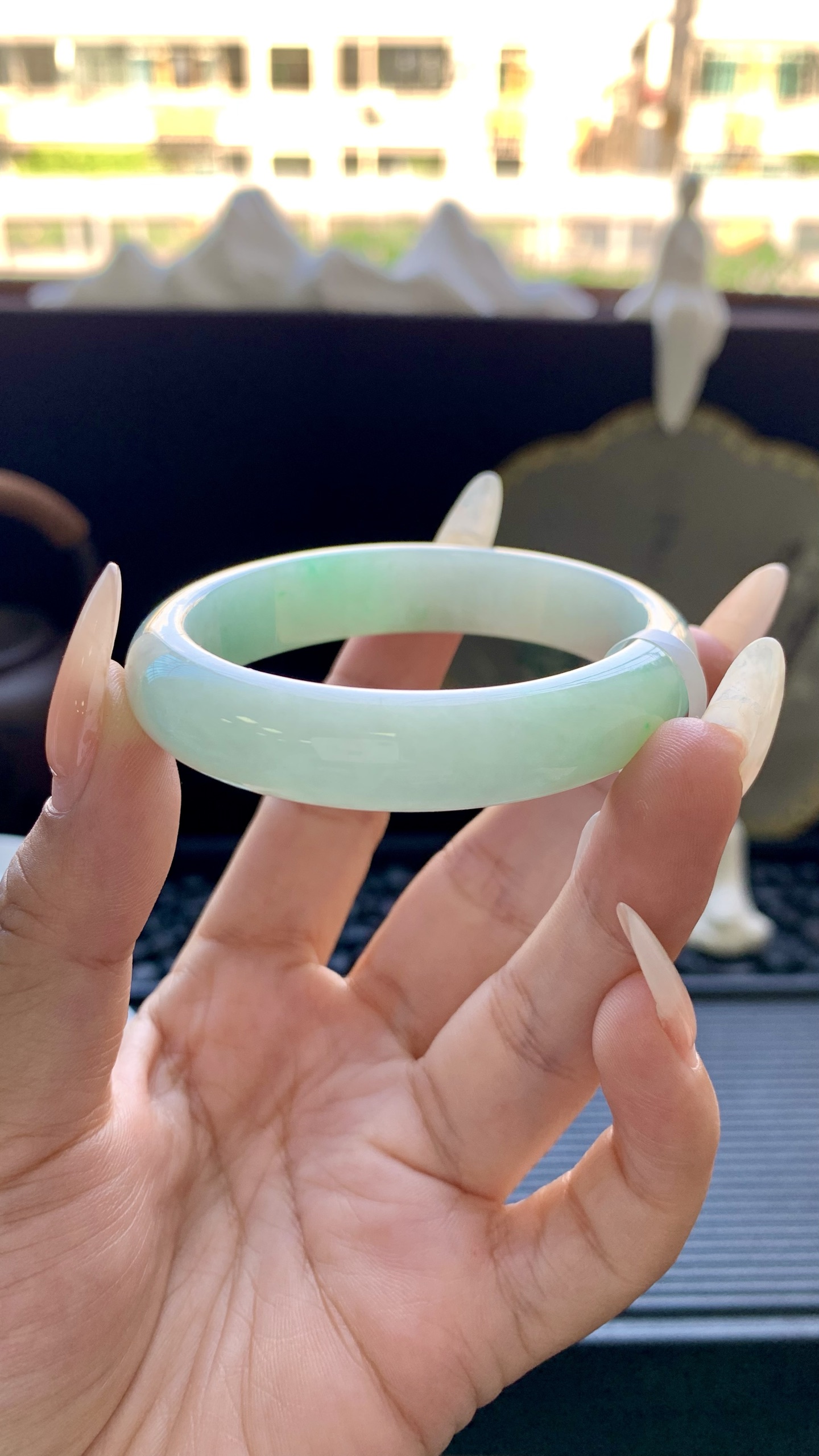 飘绿花贵妃手镯镯成品 B6928-5 尺寸：53-11-6.5