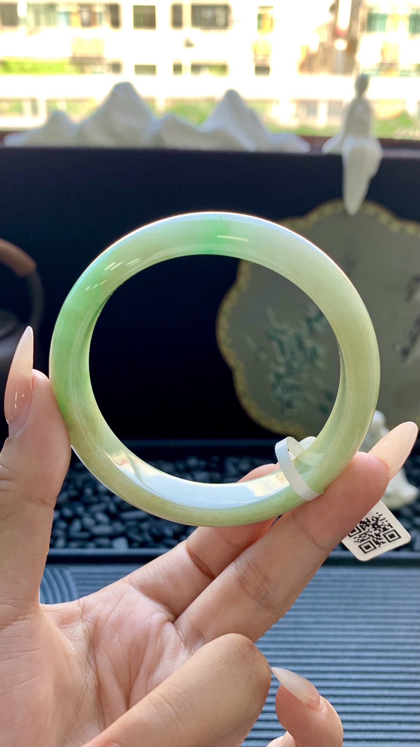 黄翡飘绿正圈镯成品 HYY-9707 尺寸：57-12-7