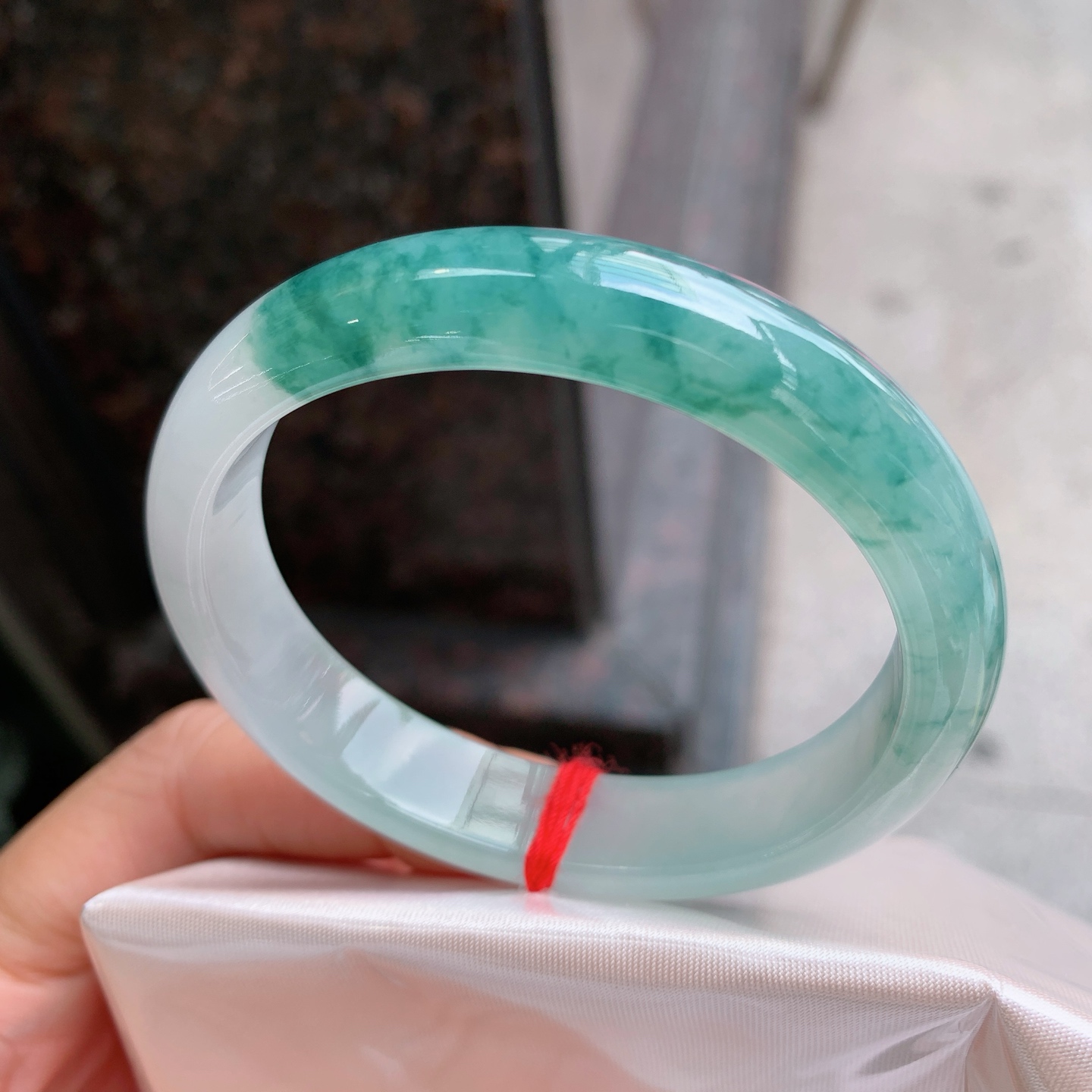 贵妃飘花 微微棉 尺寸：54.5/48/12/7.5 细腻