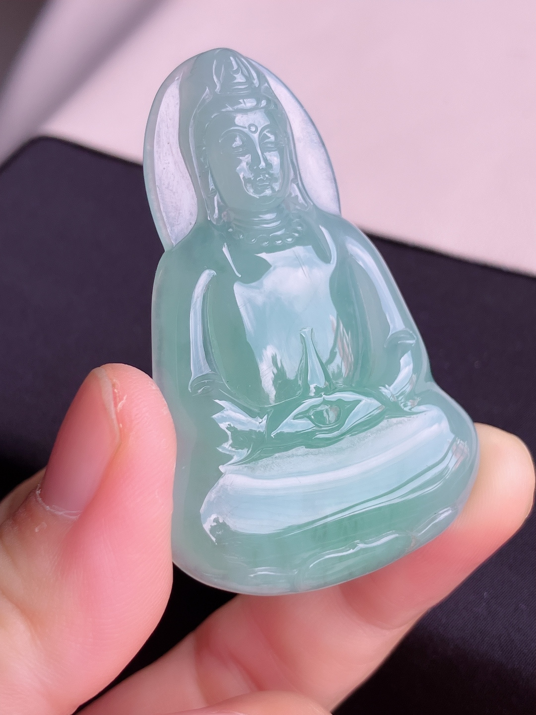 ️底色观音，细腻精致，尺寸58/38.6/6.5/自然光实拍