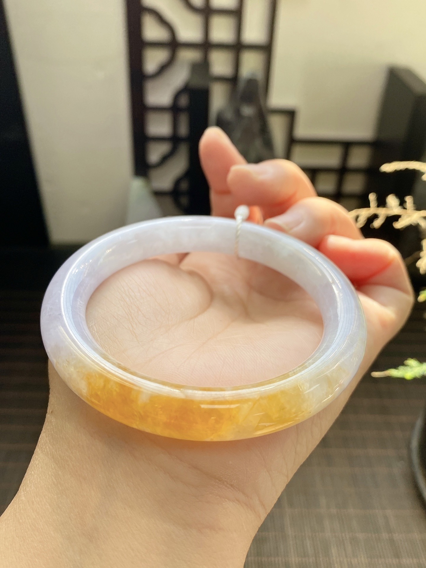 鸡油黄手镯 尺寸56-10-10 编号JF1016-3