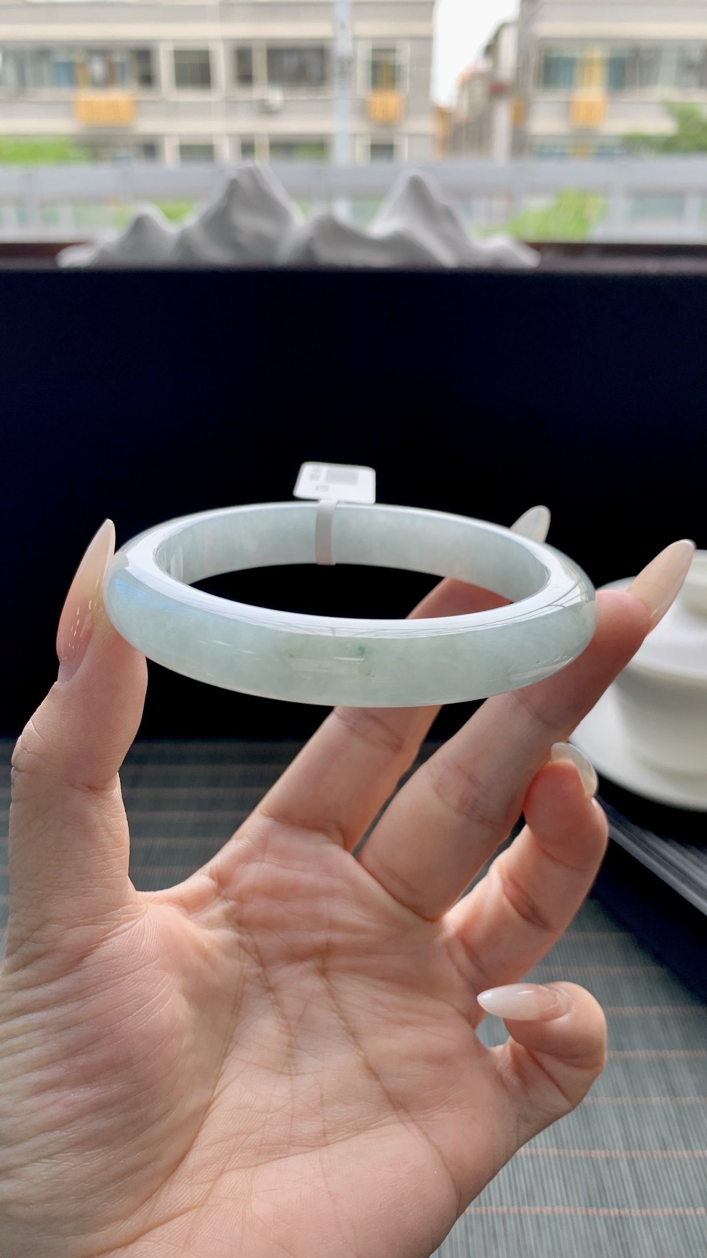 晴底飘花正圈手镯成品 HYY-3241 尺寸：58-11-8.5
