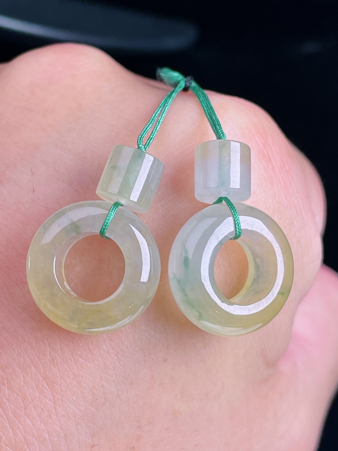 冰黄耳坠，老种起光，细底通透，尺寸：裸石15.7/6.3mm1005