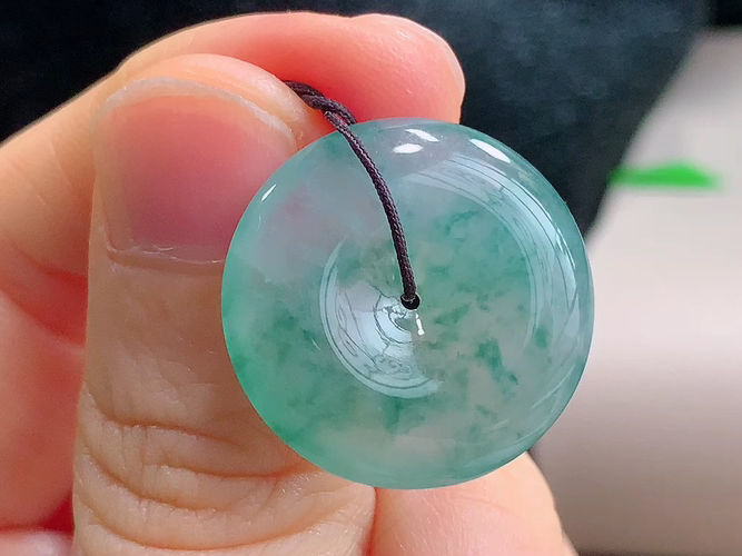 ️ 平安扣，无裂，尺寸21.7-5.5mm，包A附证书
