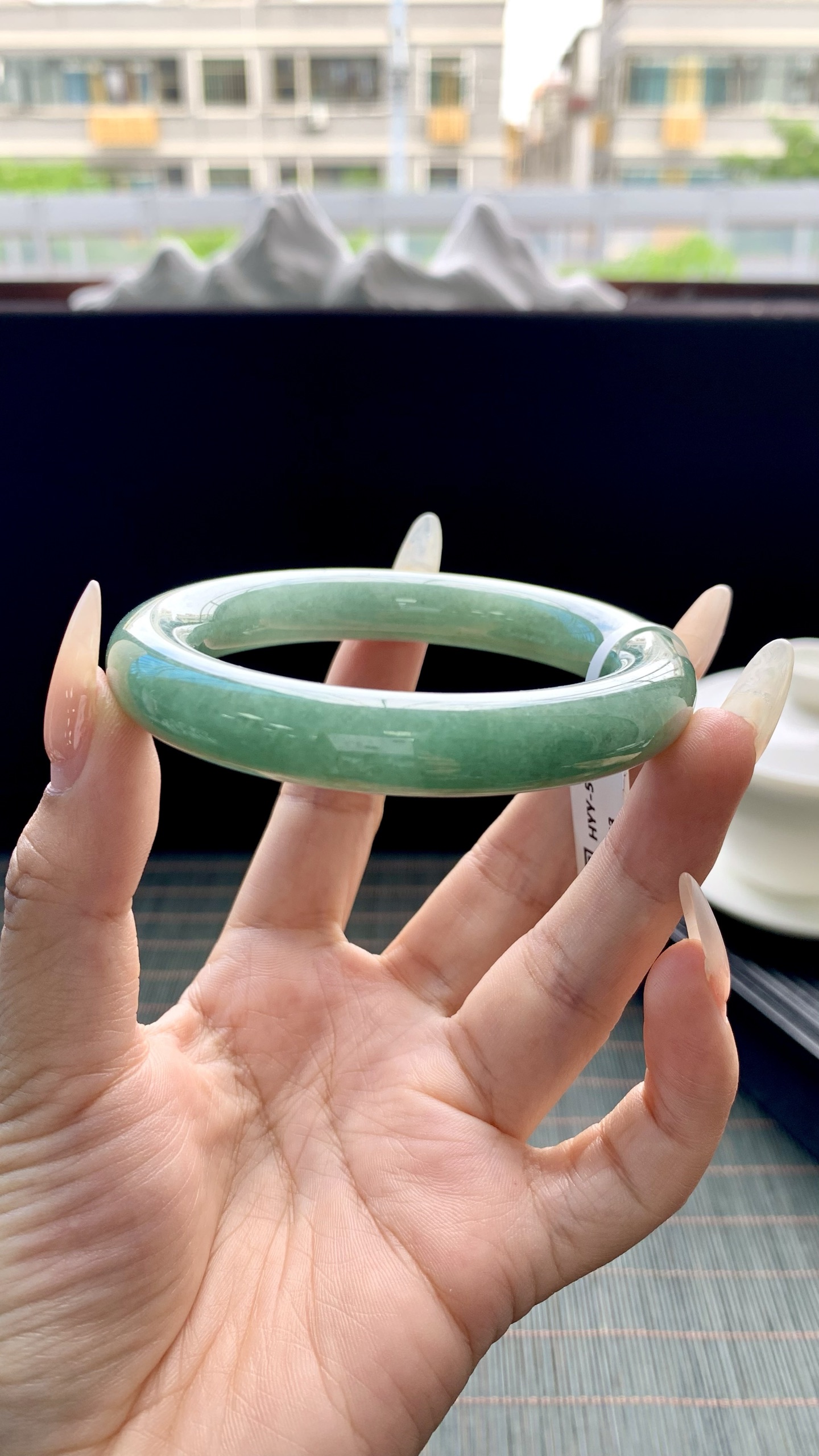 湖水绿圆条手镯成品 HYY-511 尺寸：55-11-11