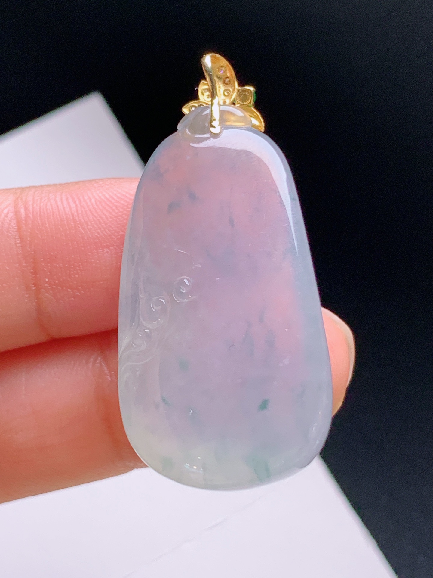 ️ 冰种福瓜吊坠，胶感十足，底色淡雅，裸石34.5-19.9-10.540.6，081004