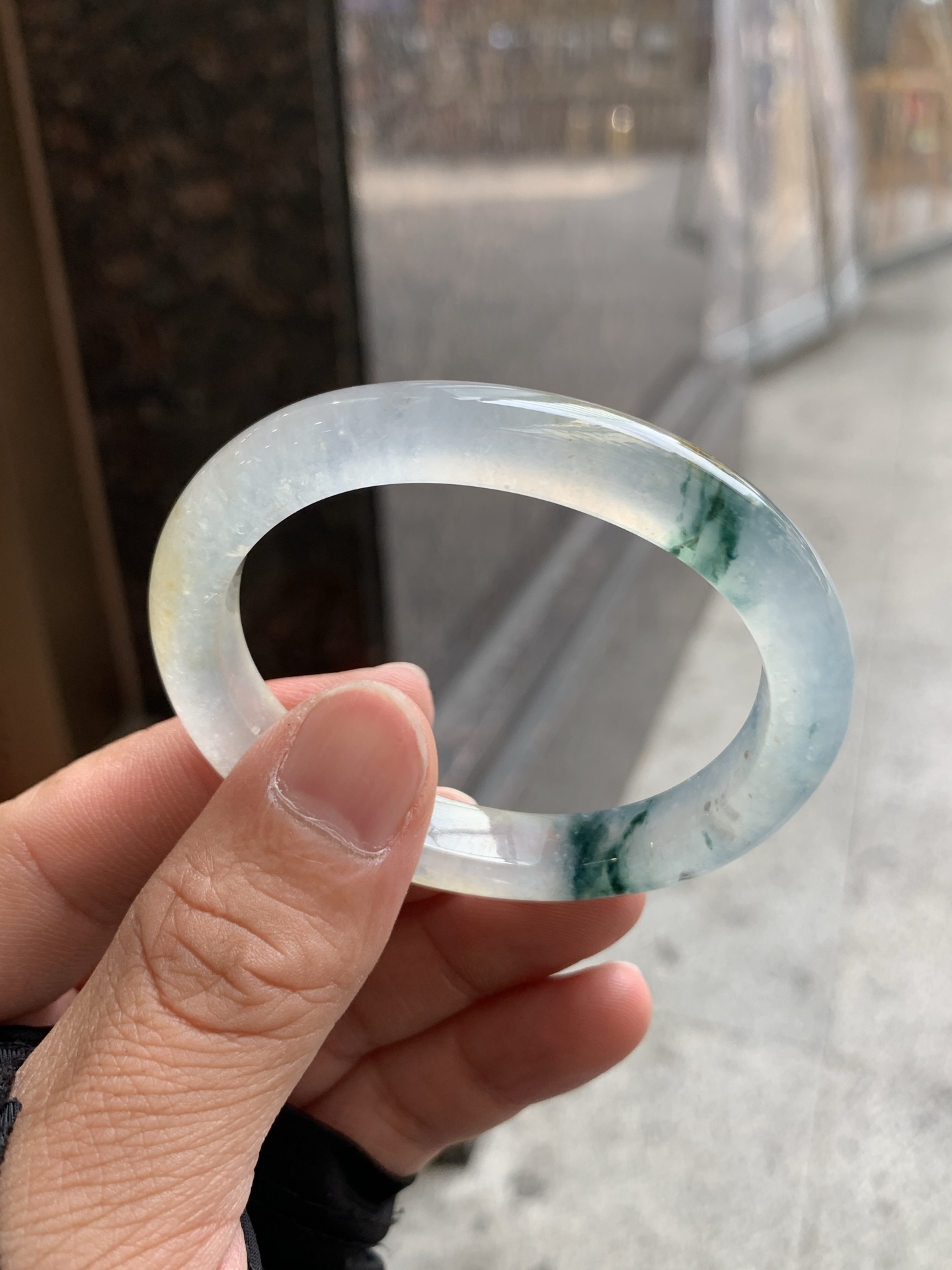贵妃 51.2-42.5-8.8-7.6 1005-N1094 正圈48-49可戴 打灯有点细纹