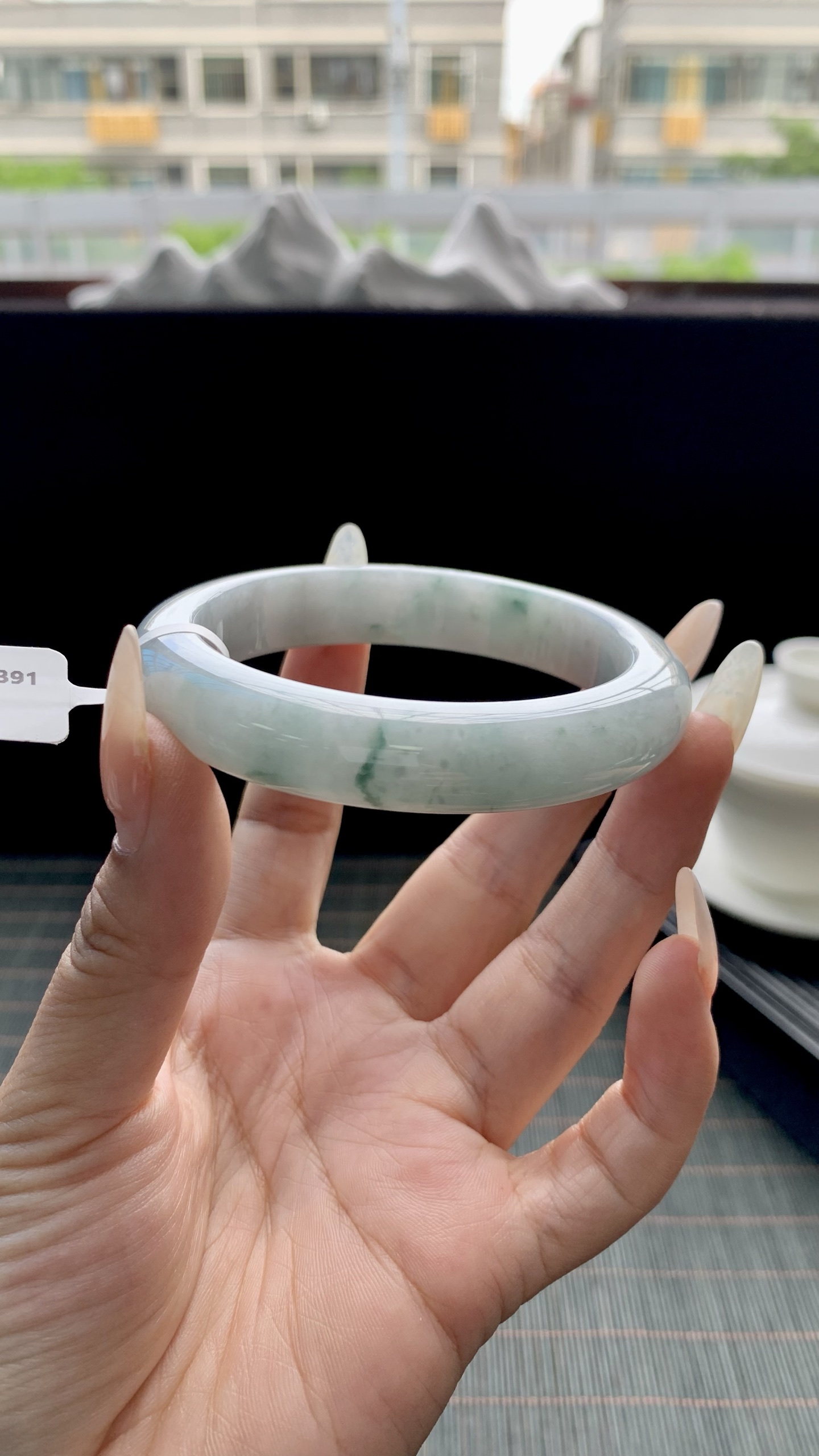 晴底飘花正圈手镯成品 YH-8391 尺寸：56-12-9