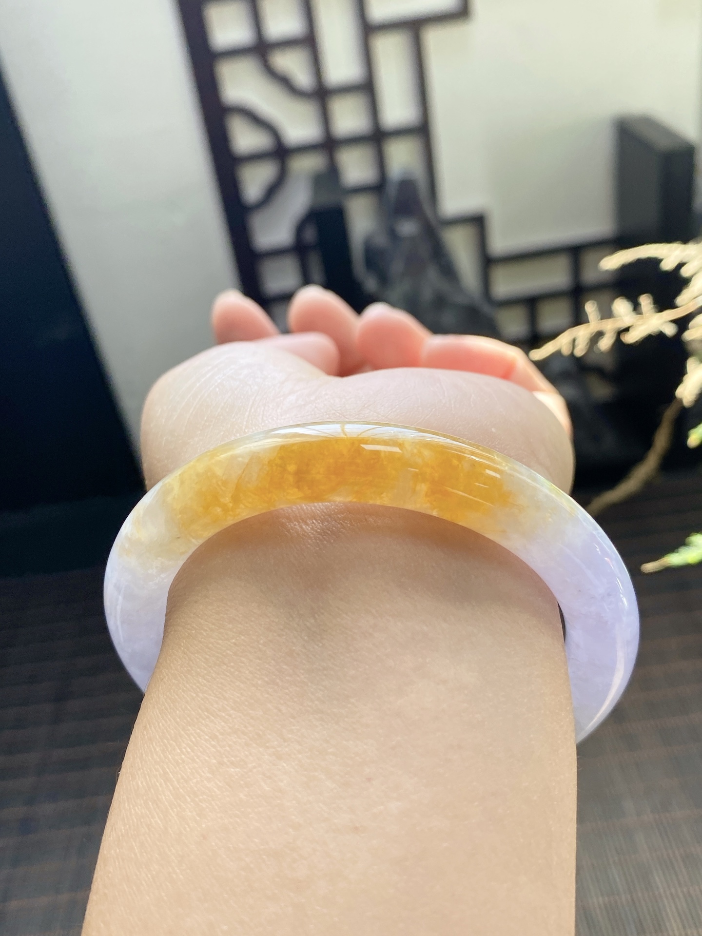 鸡油黄手镯 尺寸56-10-10 编号JF1016-3