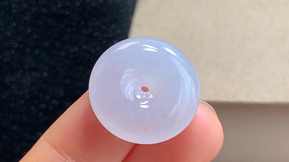 ️ 平安扣，无裂，尺寸20.7-5.7mm，包A附证书