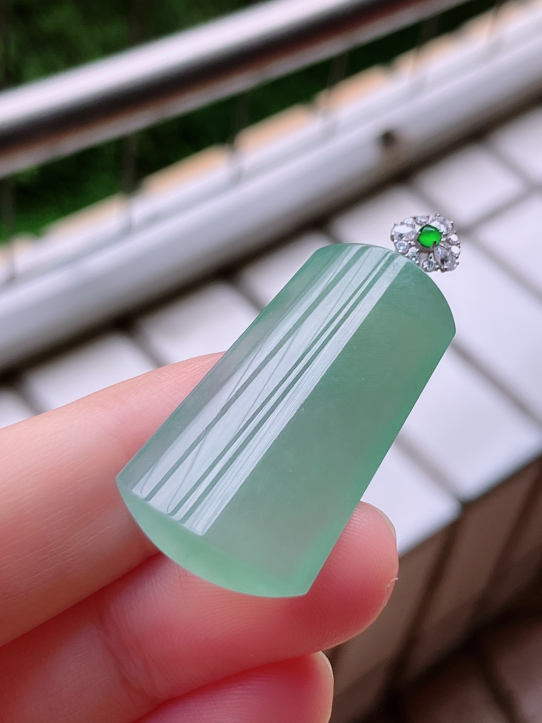 ️ 底色平安牌，简约时尚，尺寸 44/36.5/18.3/5.6，自然光实拍