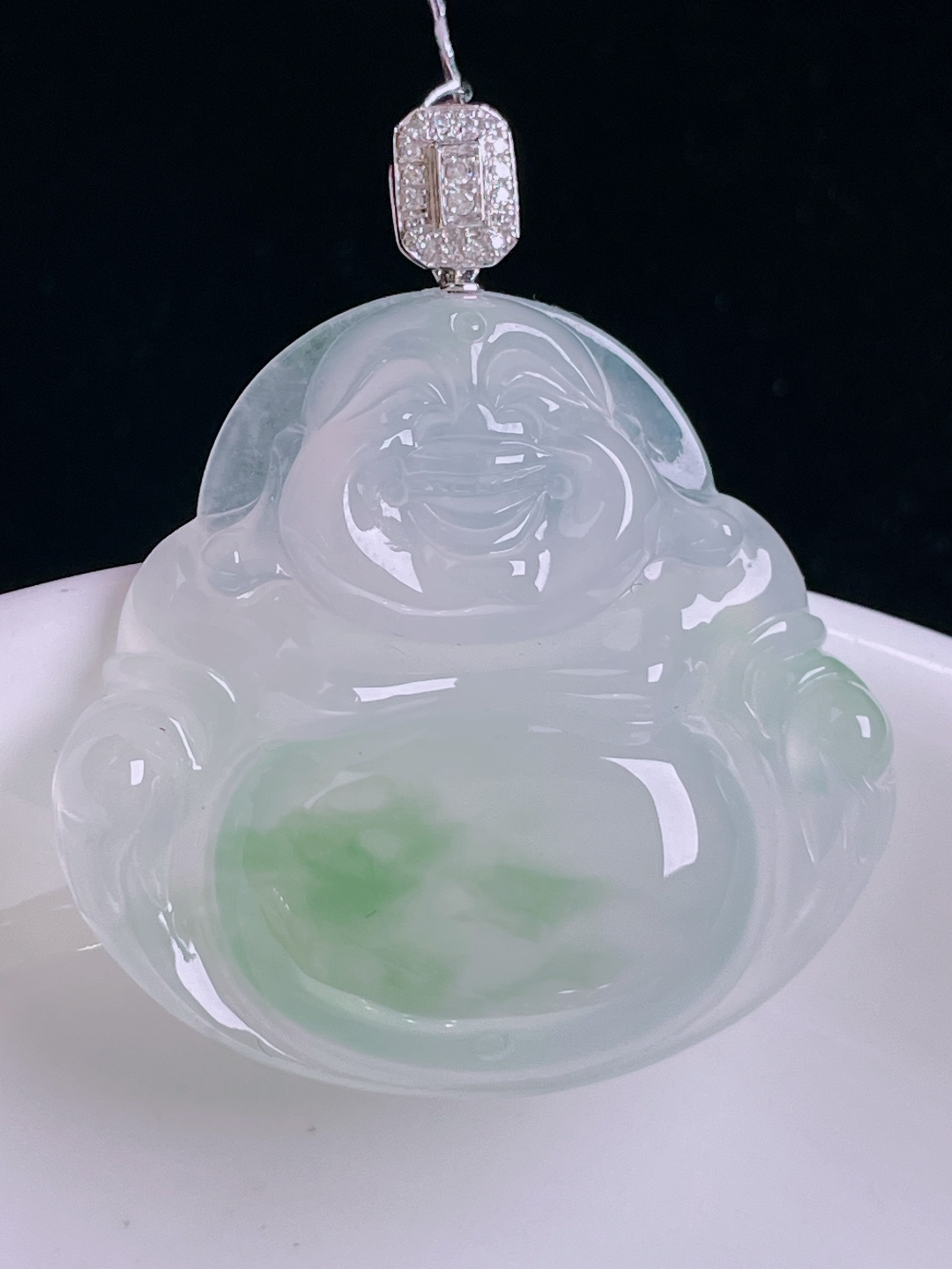 飘花佛公，18k镶嵌，老种起光，细底通透，尺寸：37.2裸石29.6/32/5.8mm1005