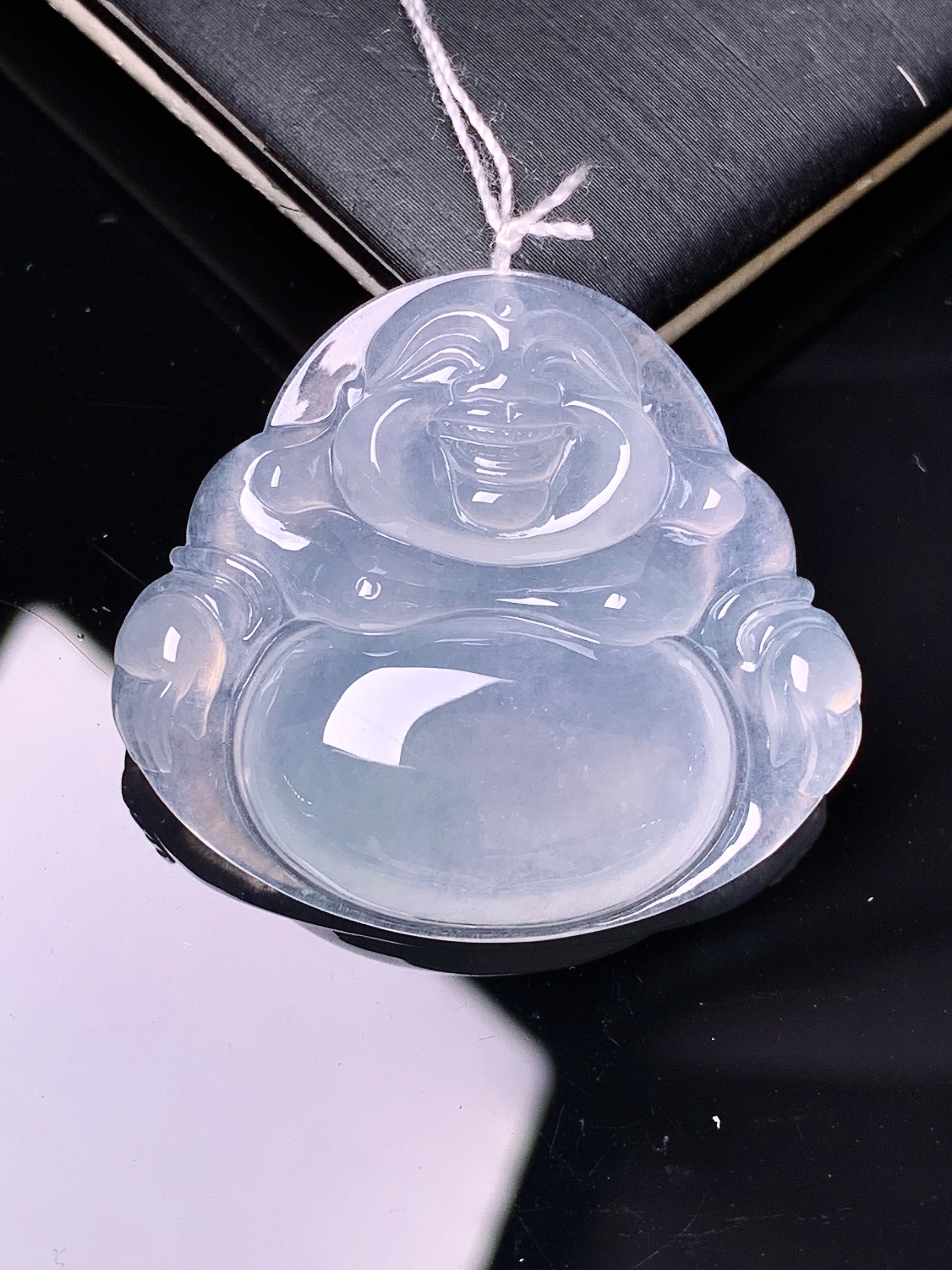 冰种佛公吊坠 玉质细腻 色泽艳丽清新 水润亮眼 整体尺寸30.2*33*6 d1
