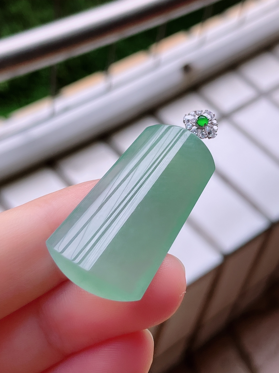 ️ 底色平安牌，简约时尚，尺寸 44/36.5/18.3/5.6，自然光实拍