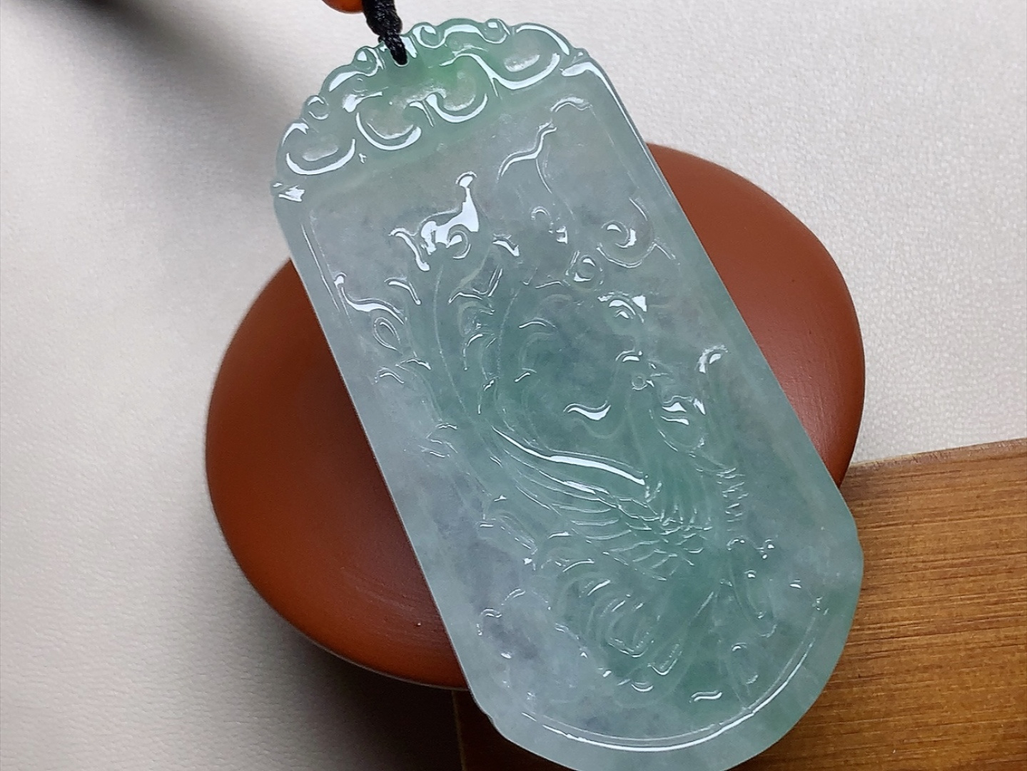 ️ 冰种冰绿龙凤呈祥 色泽漂亮，雕工细致，无裂尺寸60*30.8*4.3