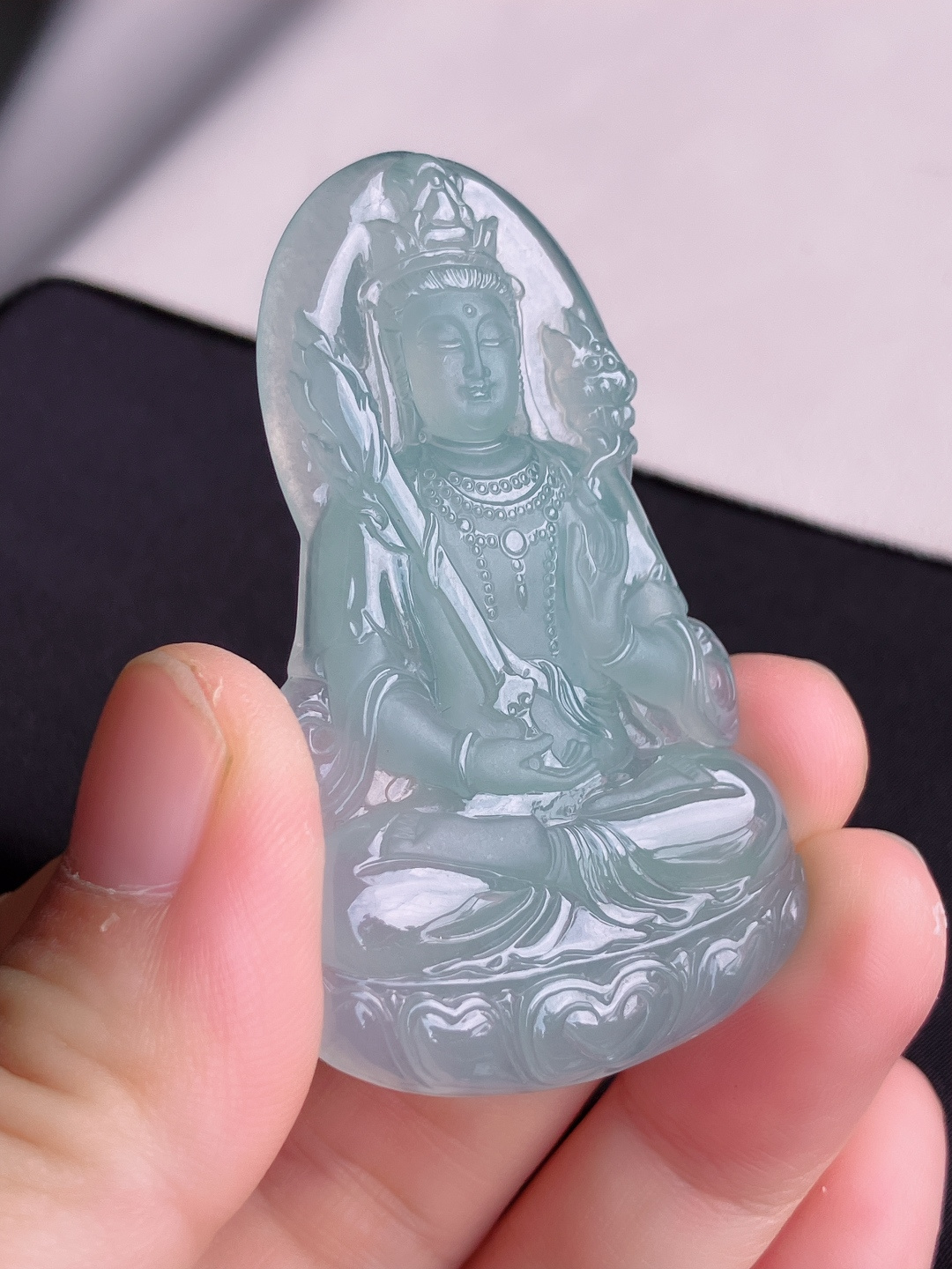 ️，底色虚空藏观音，晶莹剔透，尺寸59/37.3/5.6/自然光实拍