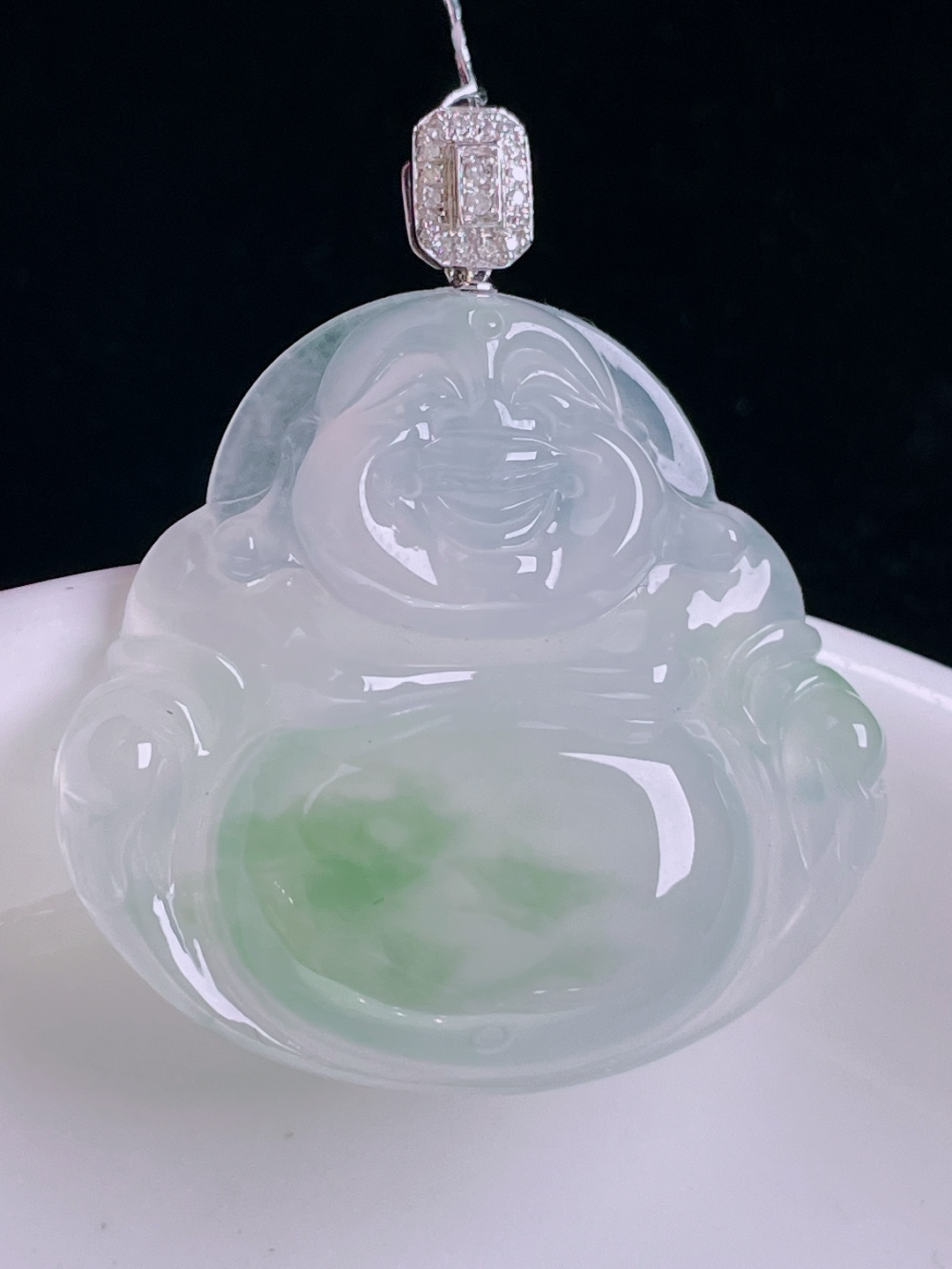 飘花佛公，18k镶嵌，老种起光，细底通透，尺寸：37.2裸石29.6/32/5.8mm1005