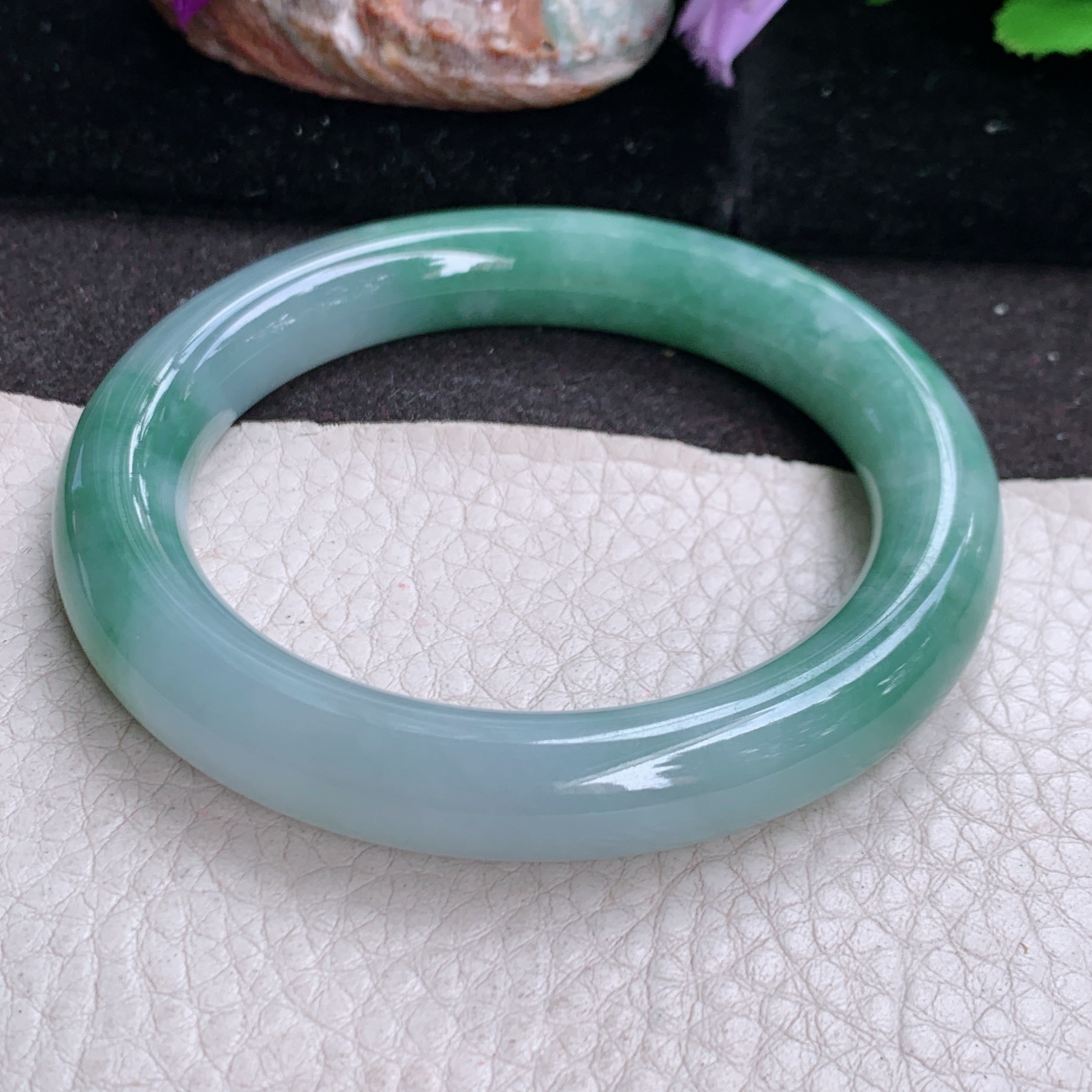 z实拍55*10.8*10.5美人镯 缅甸翡翠a货玉手镯飘花胶感圆条玉手环